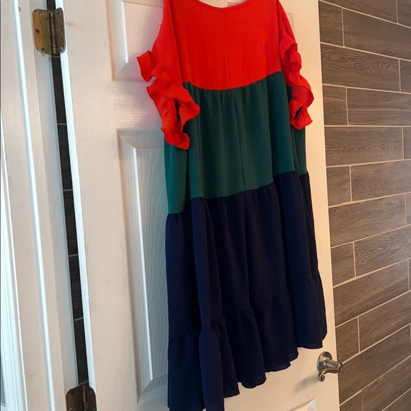 Colorful Dress - Picture 2 of 3